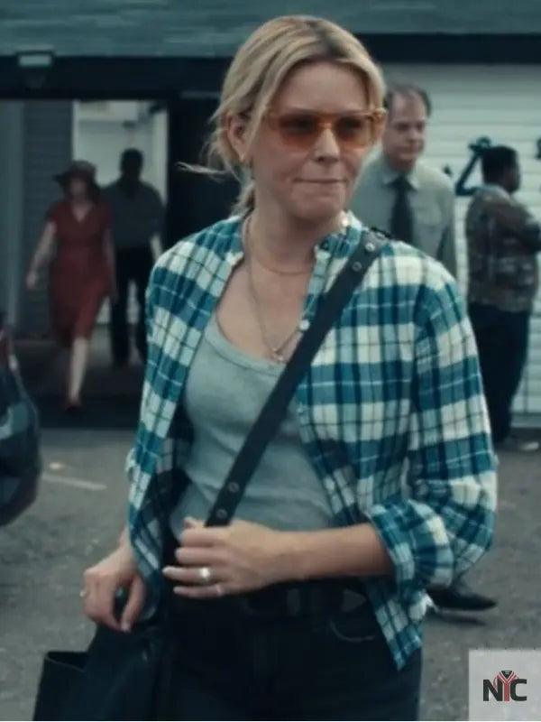 The Better Sister Elizabeth Banks Plaid Shirt NYC Jackets