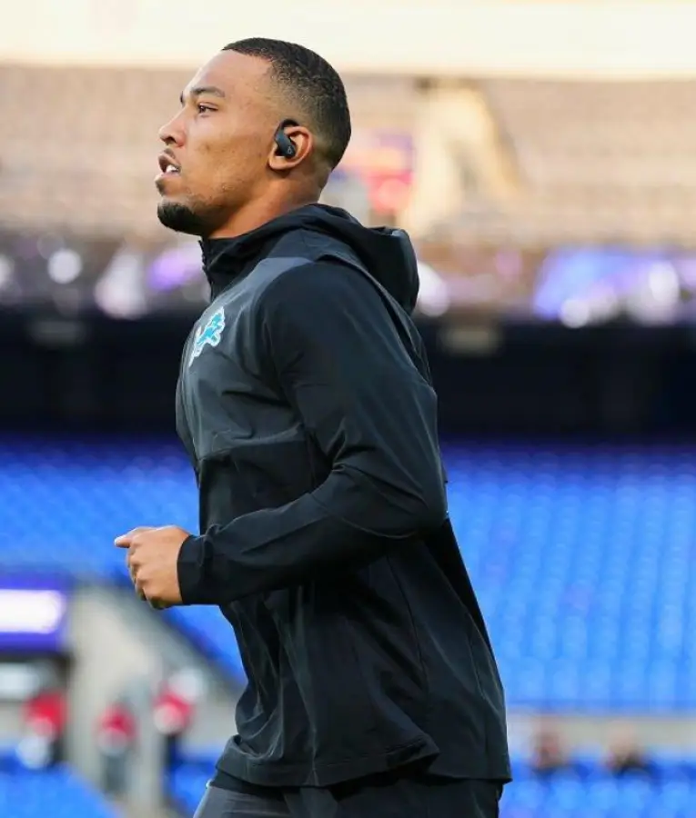 Amon-Ra St. Brown Detroit Lions Black Hoodie - Image 2