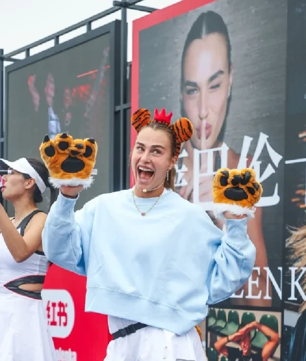 Aryna Sabalenka 2025 Wuhan Open Fan Meeting Sweatshirt - Image 3