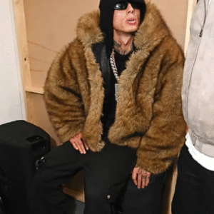 Central CEE LFW MAINS Season 3 Runway Show Fur Coat