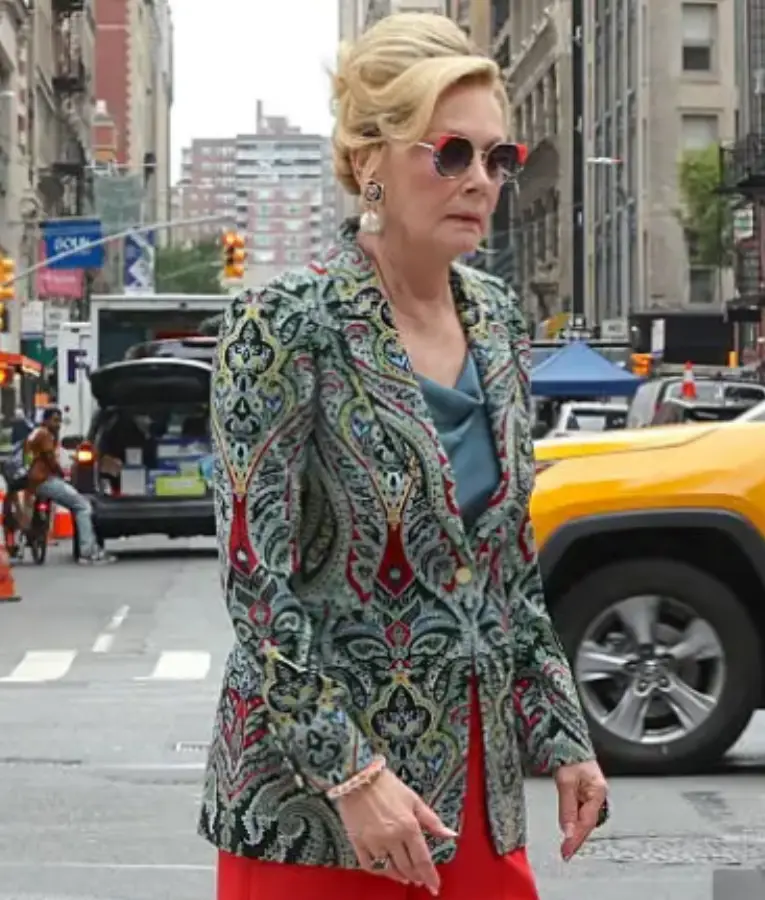 Jean Smart NYC 2025 Blazer - Image 3