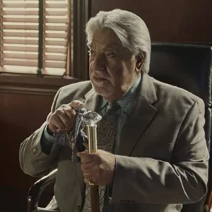 Bruce McGill Reacher S01 Suit