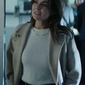 Karla Dixon Reacher S02 Trench Coat