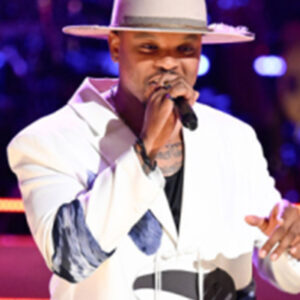 The Voice S28 Kanard Thomas White Whale Print Blazer