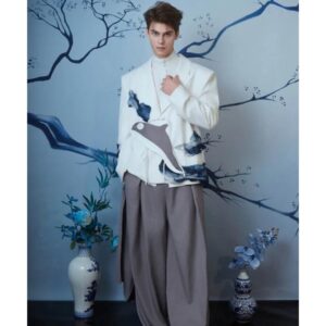 The Voice S28 Kanard Thomas White Whale Print Blazer