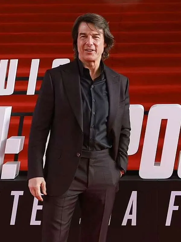 Tom Cruise Mission Impossible Premiere Black Suit